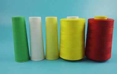 중국 주문을 받아서 만들어진 색깔 fastness 폴리에스테 실 40/2 5000M 의복 꿰매는 실 제조자 협력 업체